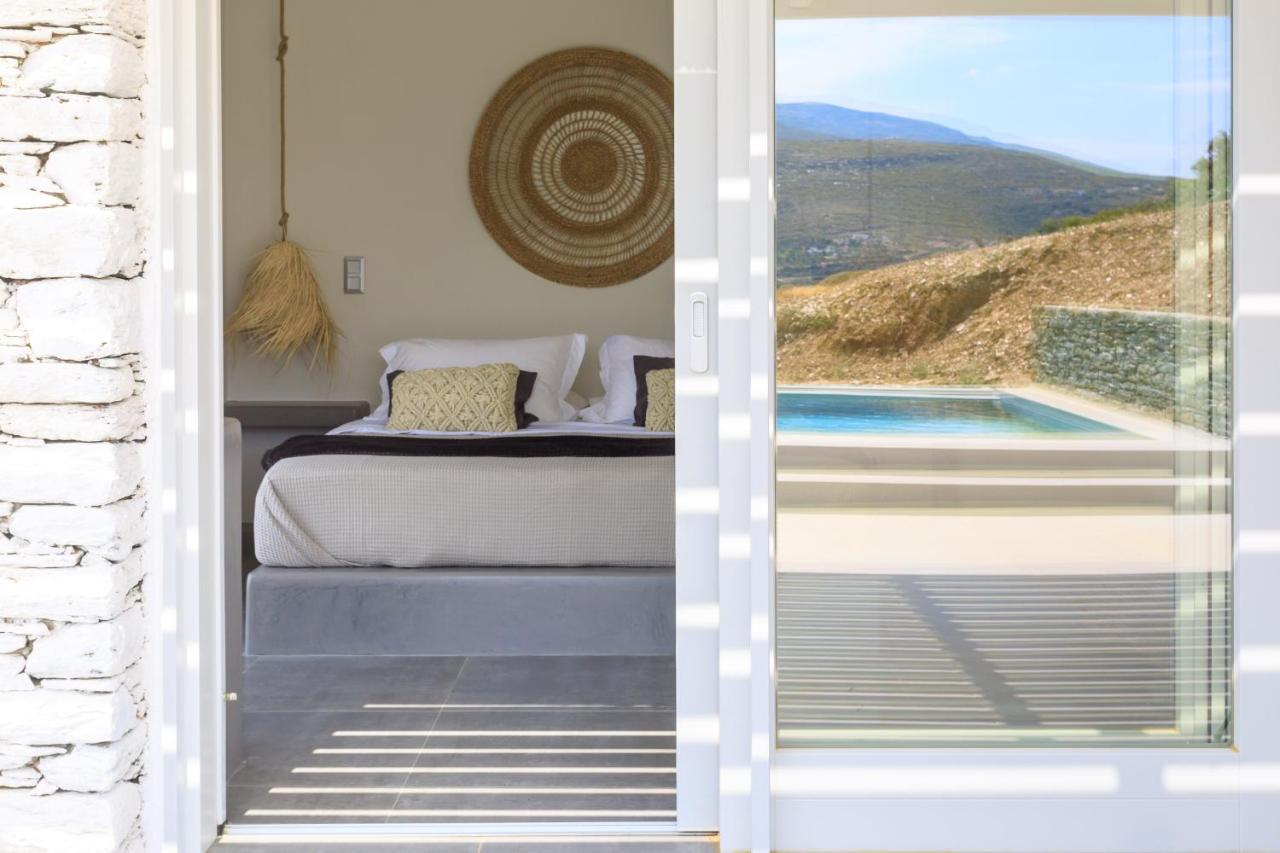 Iliades Luxury Boutique Suites Batsíon Exteriör bild