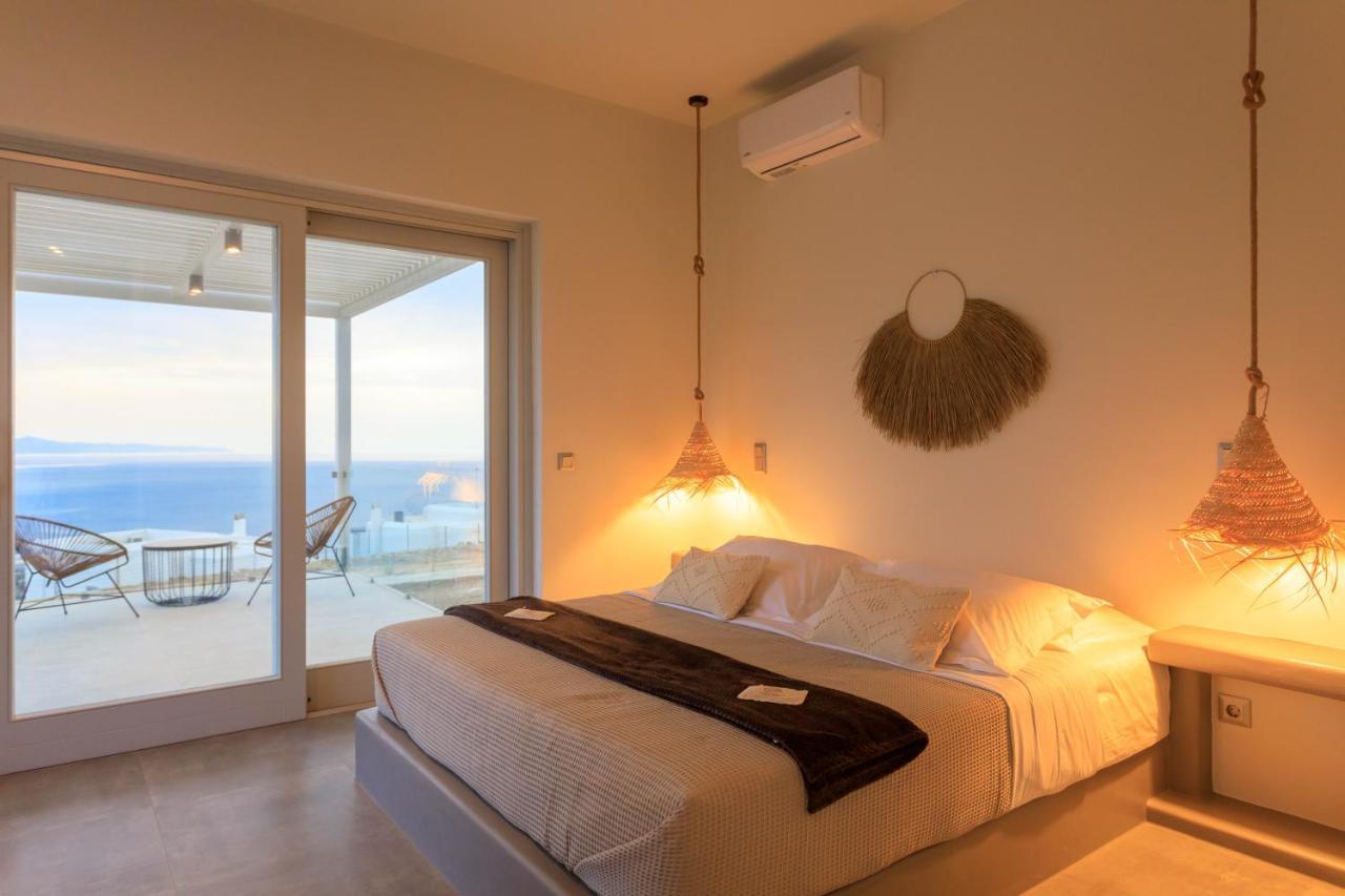 Iliades Luxury Boutique Suites Batsíon Exteriör bild