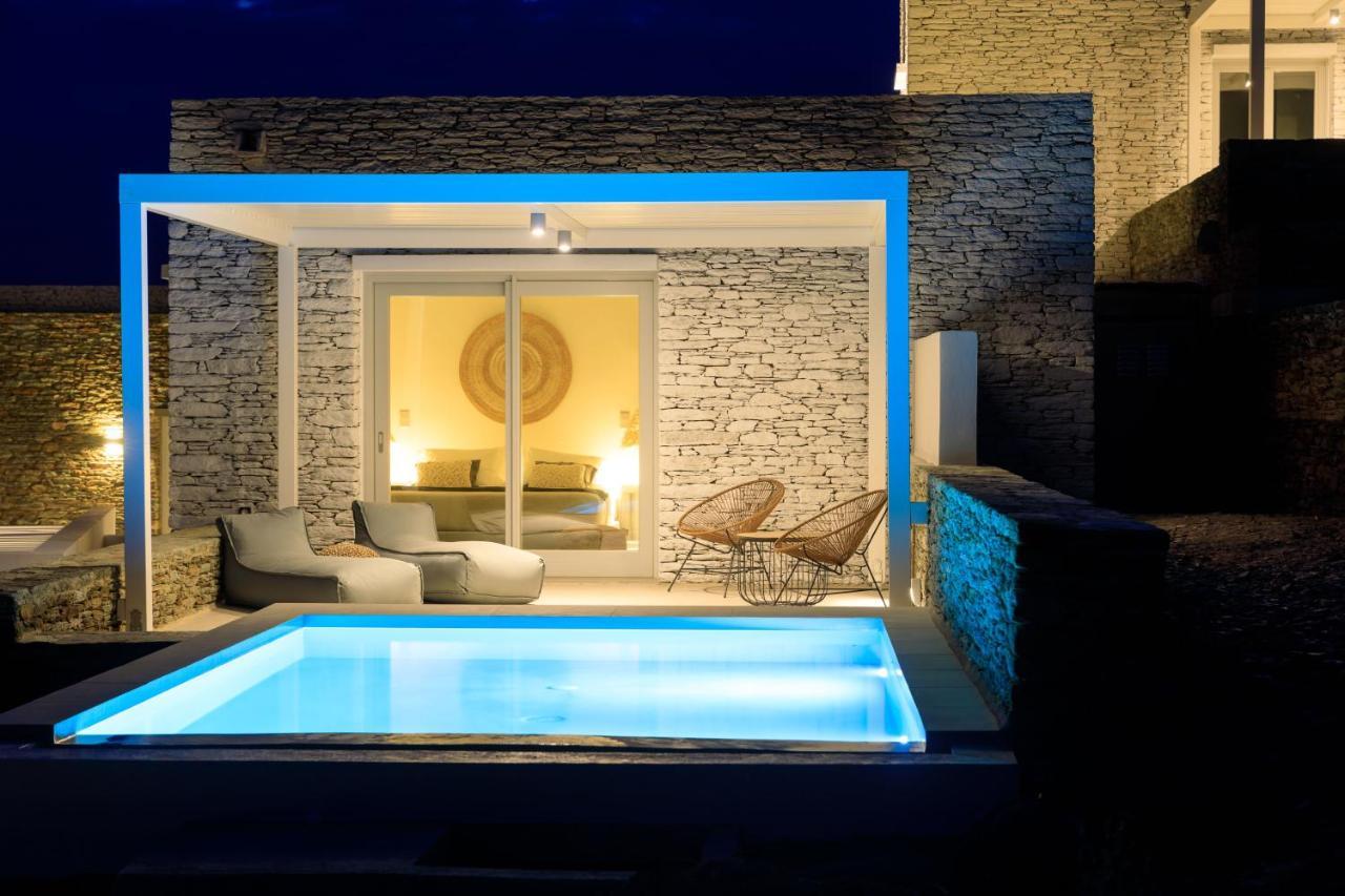 Iliades Luxury Boutique Suites Batsíon Exteriör bild