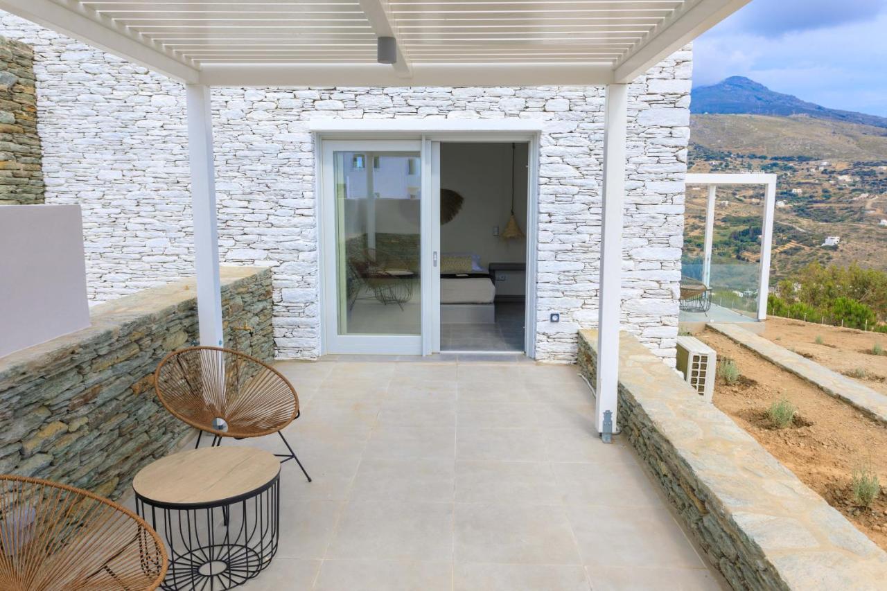 Iliades Luxury Boutique Suites Batsíon Exteriör bild